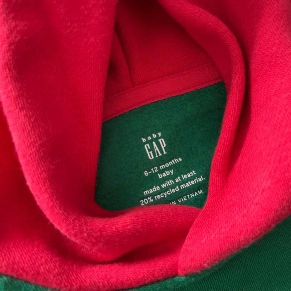 NWT Baby Gap hoodie. - Picture 2 of 3